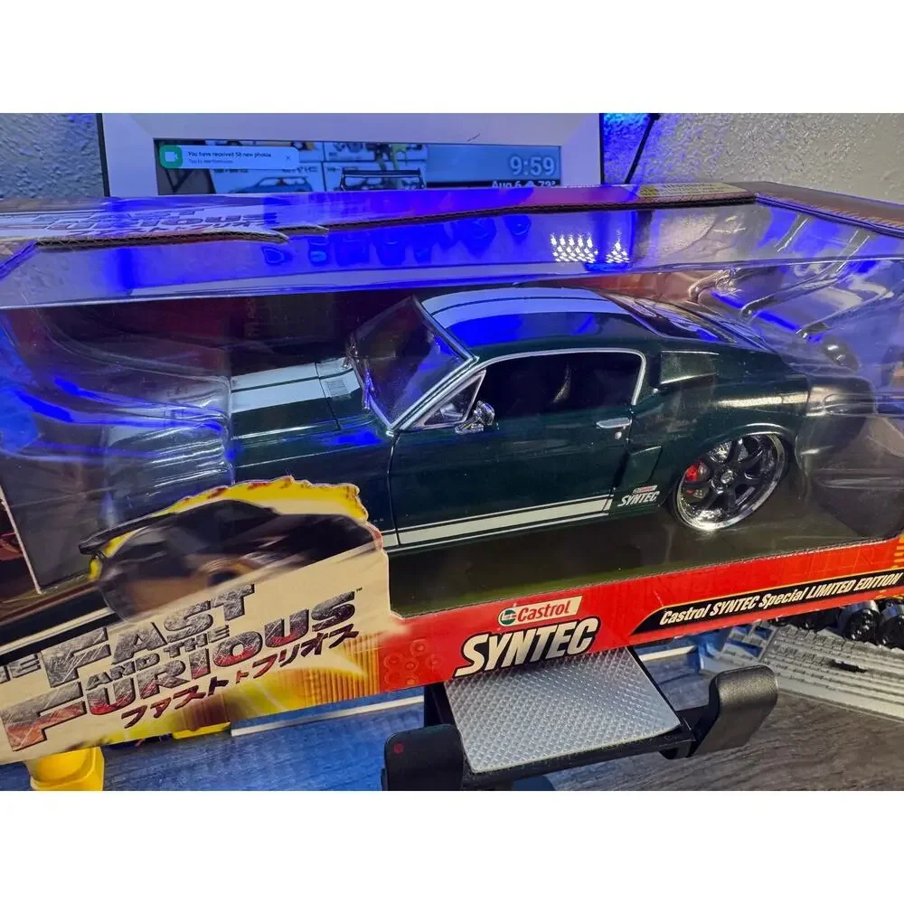 Fast and Furious Tokyo Drift 1/24 Castrol Syntec Oil 1967 Ford Mustang